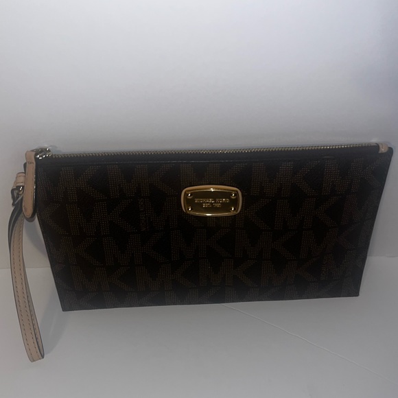 Michael Kors Signature Wristlet (Brown) - Picture 4 of 11